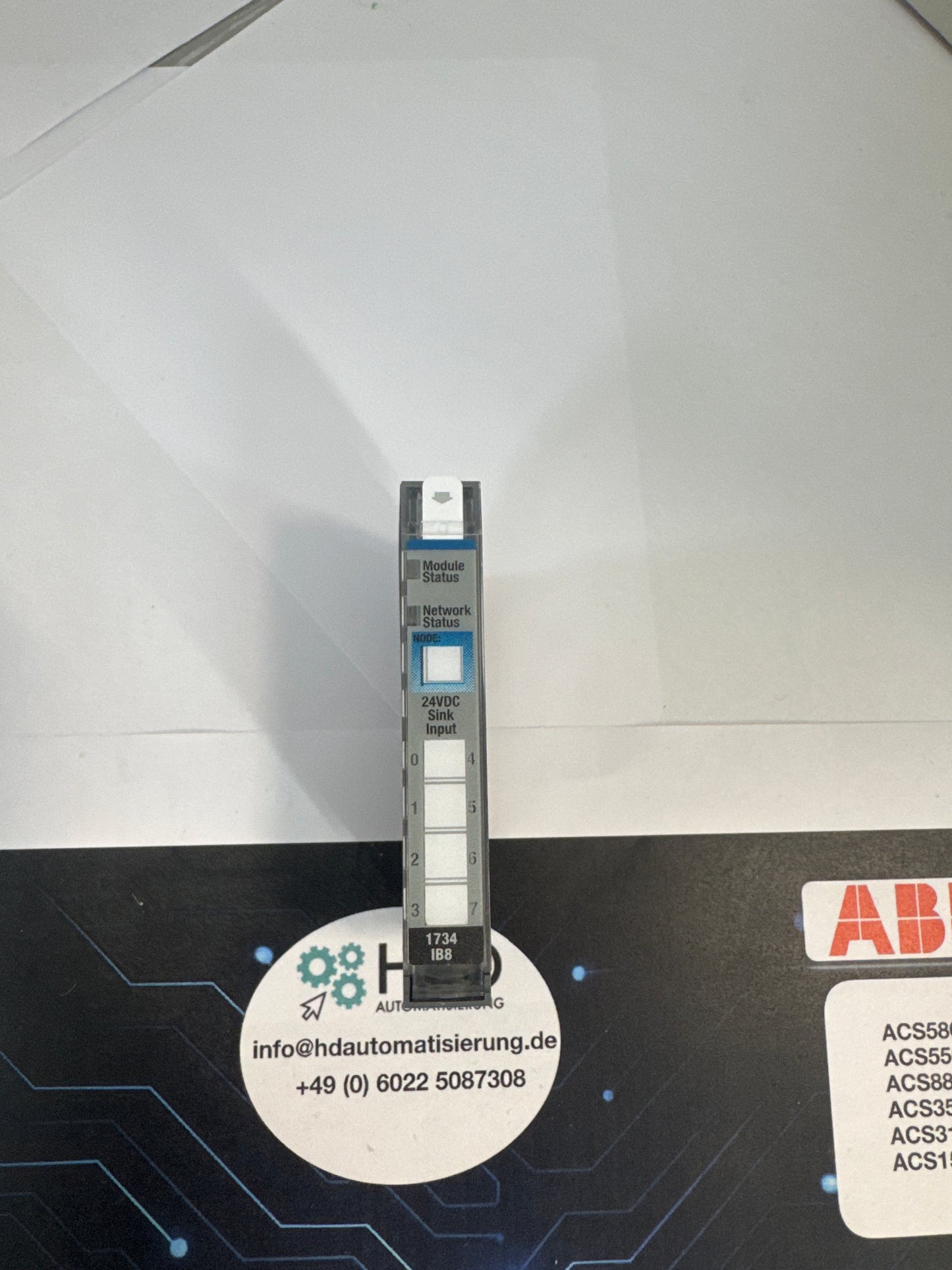 1734-IB8  Allen-Bradley  Input Module   New and Sealed