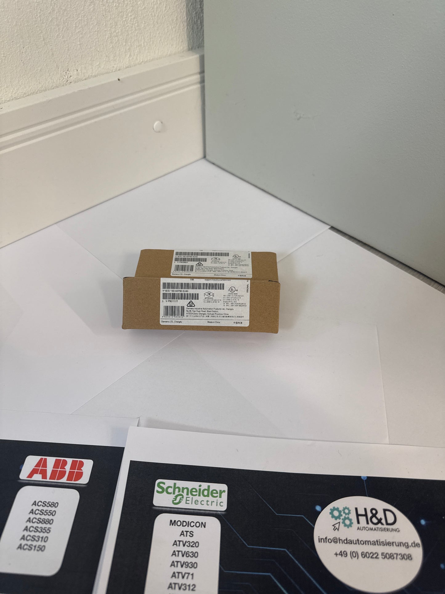 6ES7193-6BP00-0DA0  SIEMENS SIMATIC ET 200SP  New and Sealed