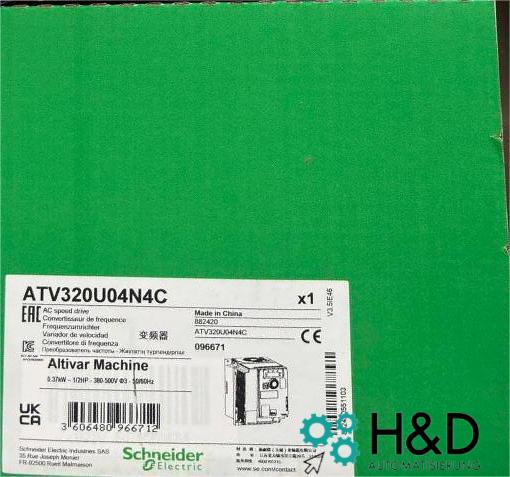 ATV320U04N4C   Schneider Electric  ATV320, 0.37kW  【New and Sealed】