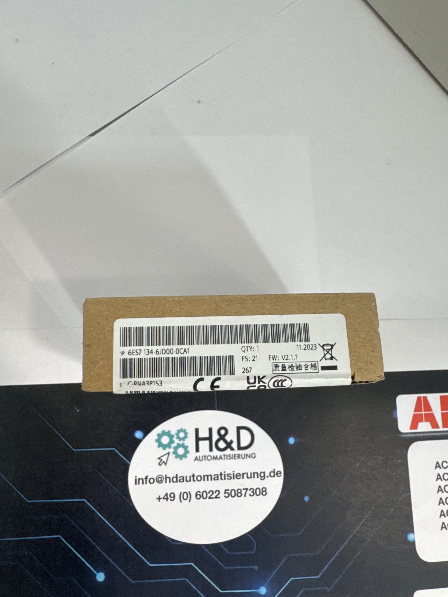 6ES7134-6JD00-0CA1  SIEMENS  ET 200 SP Analoginput  New and Sealed
