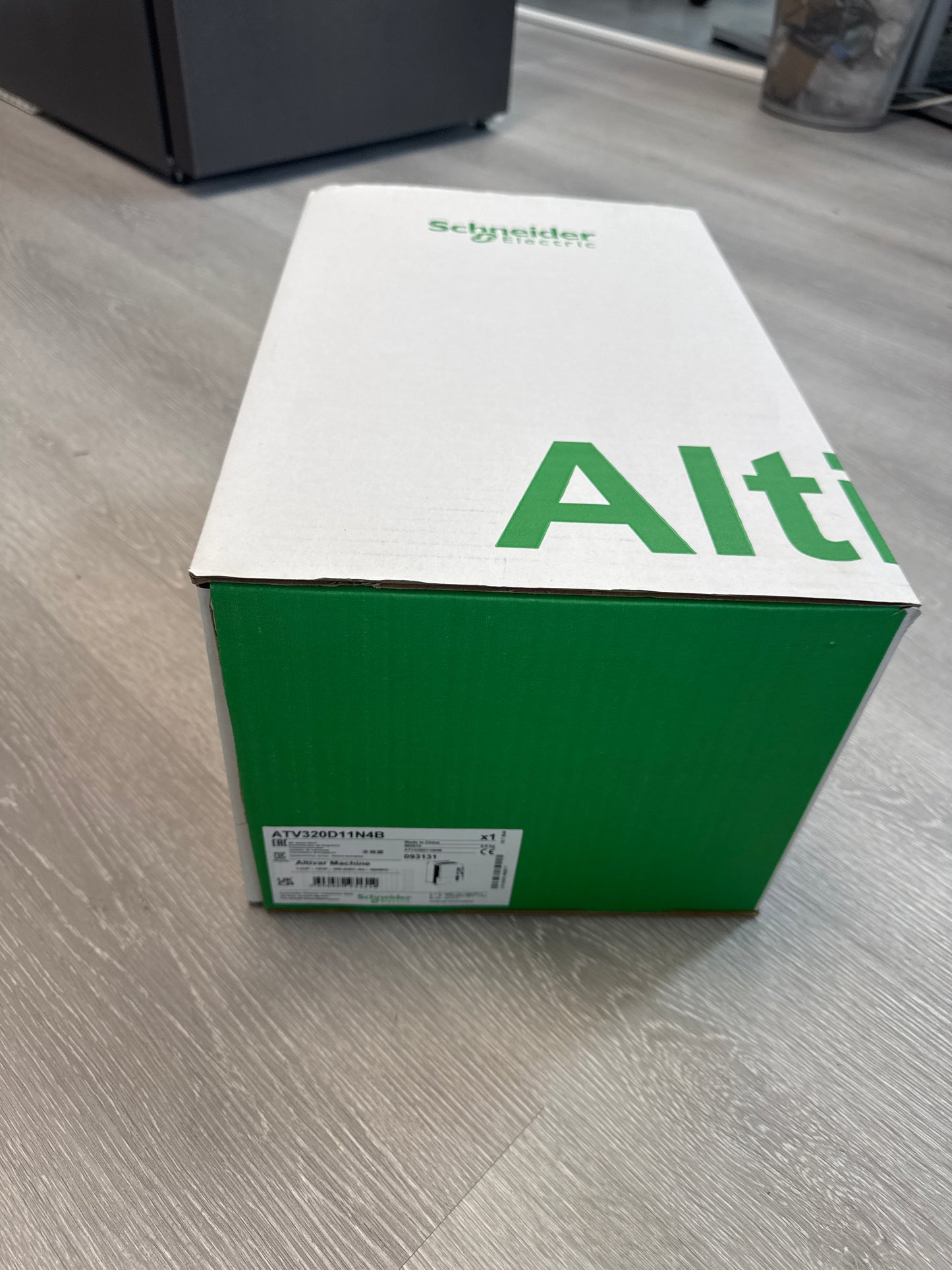 ATV320D11N4B  Schneider Electric Umrichter ATV320 11kW