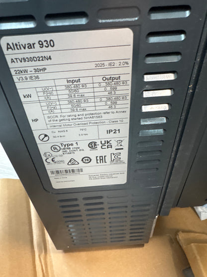 Schneider Electric ATV930D22N4 Frequenzumrichter 22 kW/400 V Neu & versiegelt