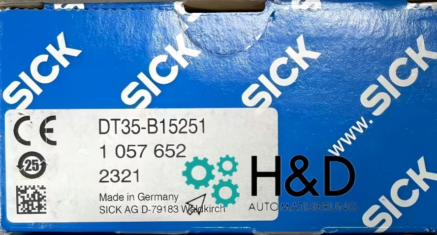 DT35-B15251  Sick   Laser distance sensors  1057652   New and Sealed