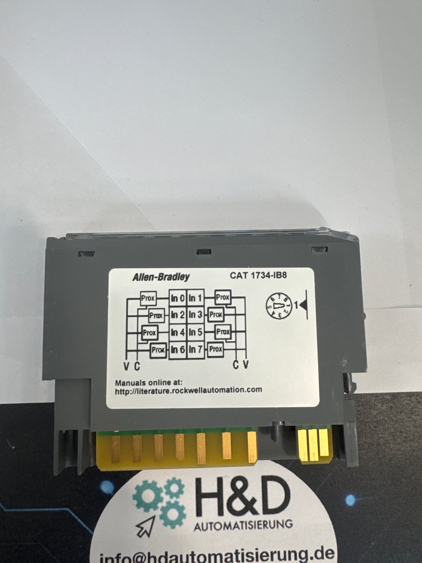 1734-IB8  Allen-Bradley  Input Module   New and Sealed