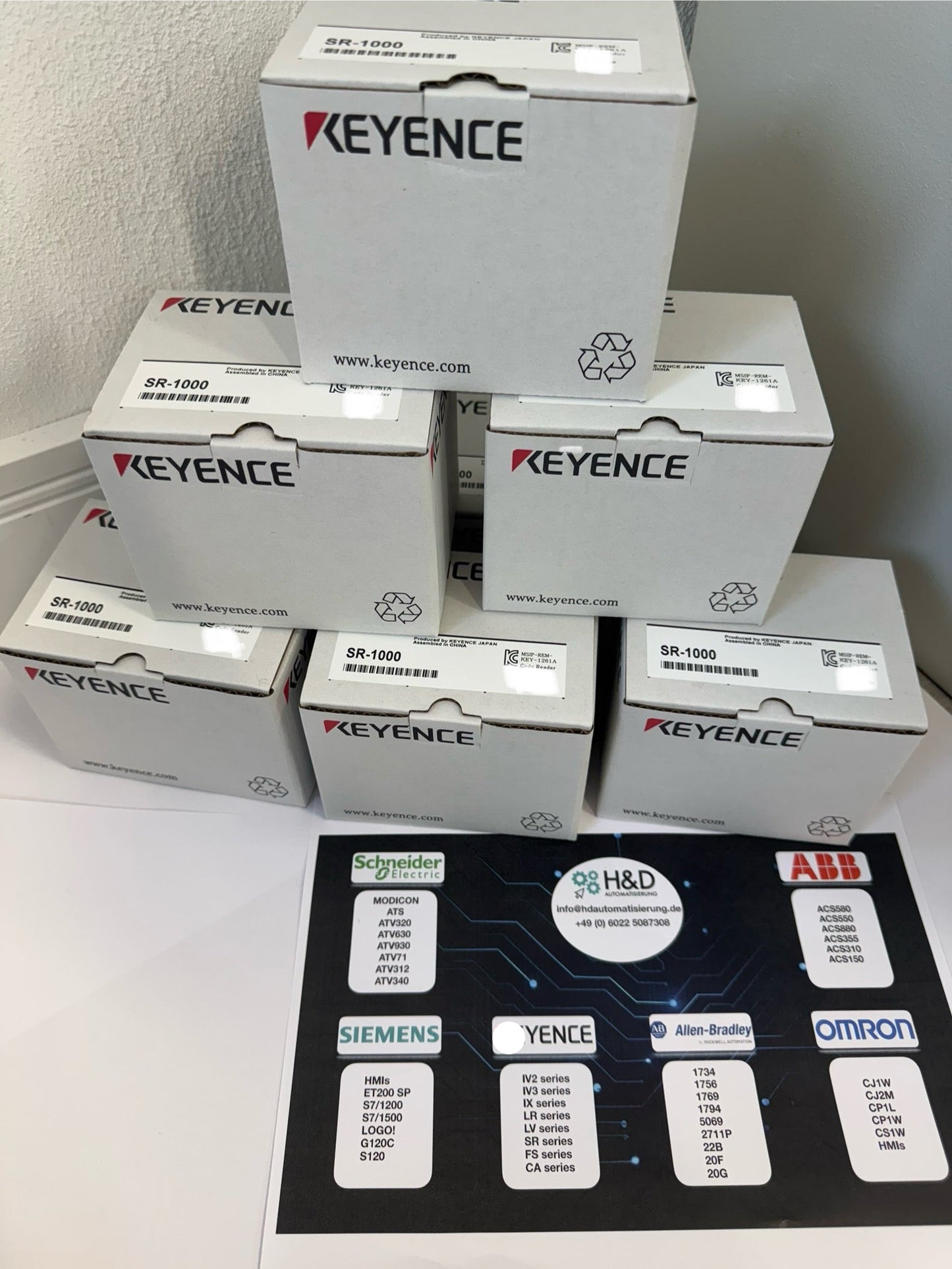 SR-1000  Keyence 1D- und 2D-Codeleser mit Autofokus