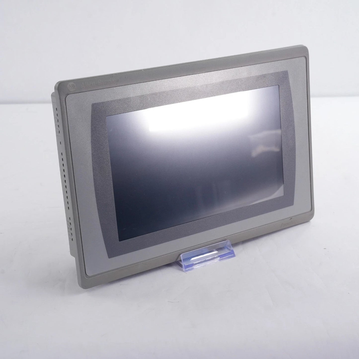 Terminal d'interface homme-machine tactile standard PanelView Plus 7 Allen-Bradley 2711P-T9W21D8S